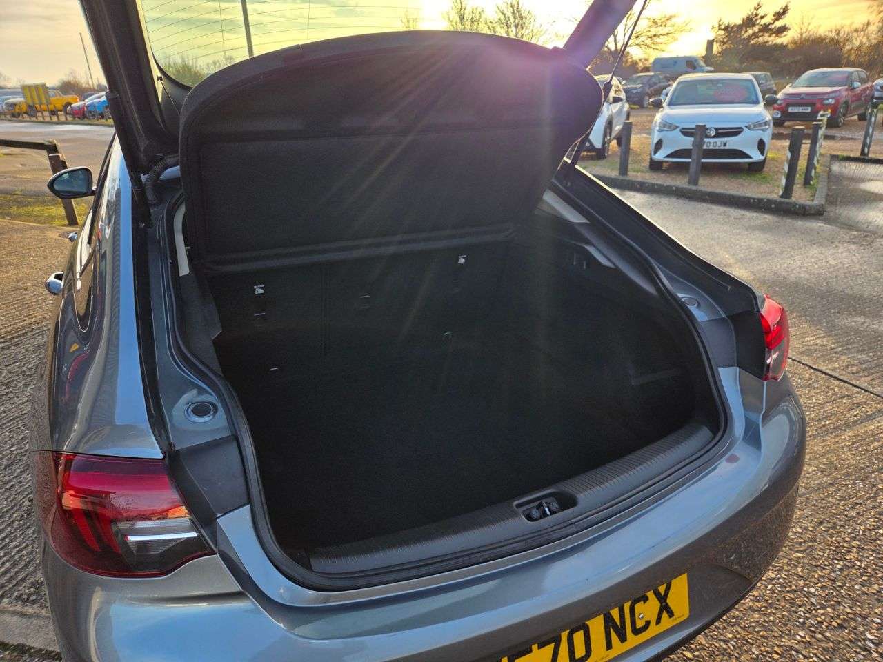 2020 VAUXHALL INSIGNIA 2020 VAUXHALL INSIGNIA