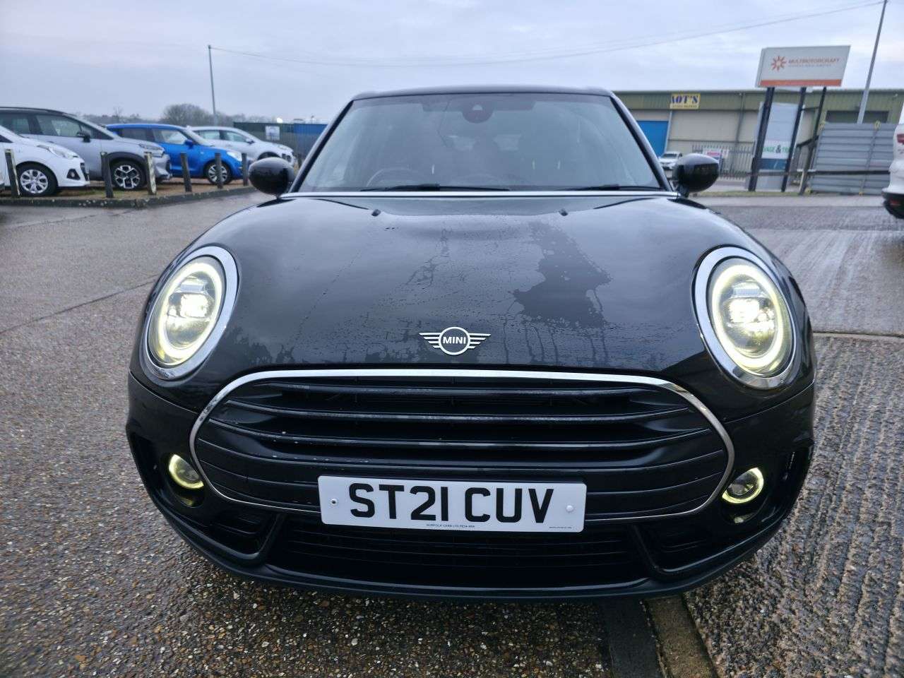 A 2021 MINI CLUBMAN 1.5 Cooper Sport Estate 6dr Petrol Steptronic Euro 6 (s/s) (136 ps) A 2021 MINI CLUBMAN 1.5 Cooper Sport Estate 6dr Petrol Steptronic Euro 6 (s/s) (136 ps)