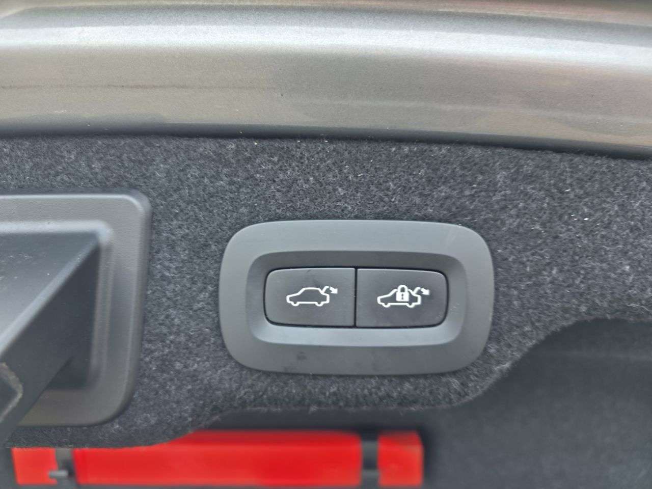 2020 VOLVO S90 2020 VOLVO S90