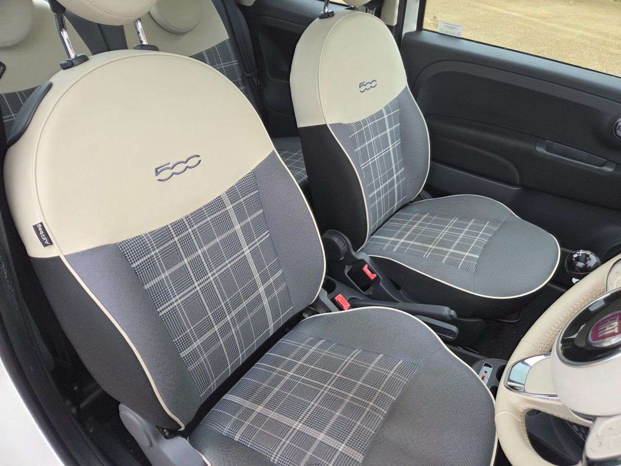 2016 FIAT 500 2016 FIAT 500