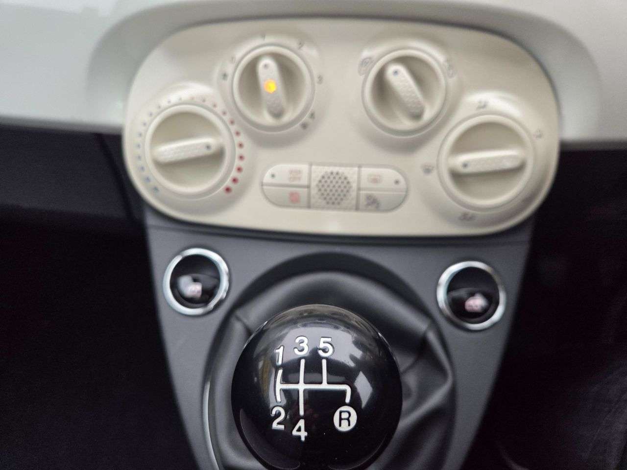 2016 FIAT 500 2016 FIAT 500