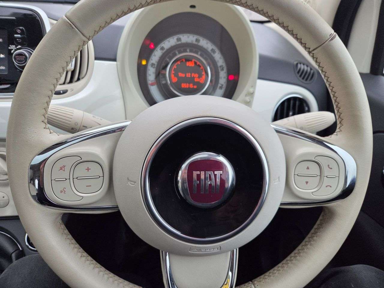 2016 FIAT 500 2016 FIAT 500