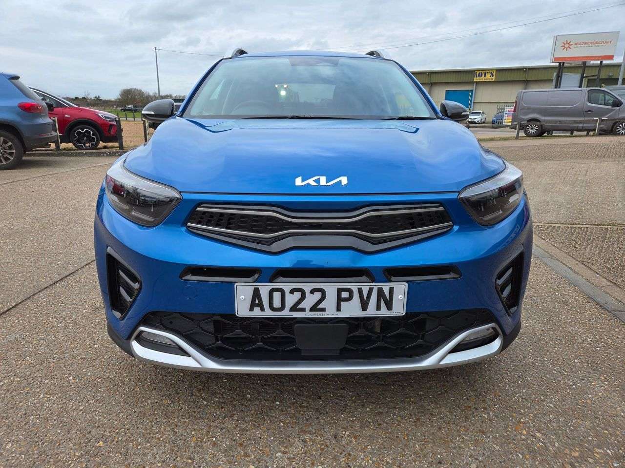 A 2022 KIA STONIC 1.0 T-GDi MHEV GT-Line SUV 5dr Petrol Hybrid Manual Euro 6 (s/s) (118 bhp) A 2022 KIA STONIC 1.0 T-GDi MHEV GT-Line SUV 5dr Petrol Hybrid Manual Euro 6 (s/s) (118 bhp)
