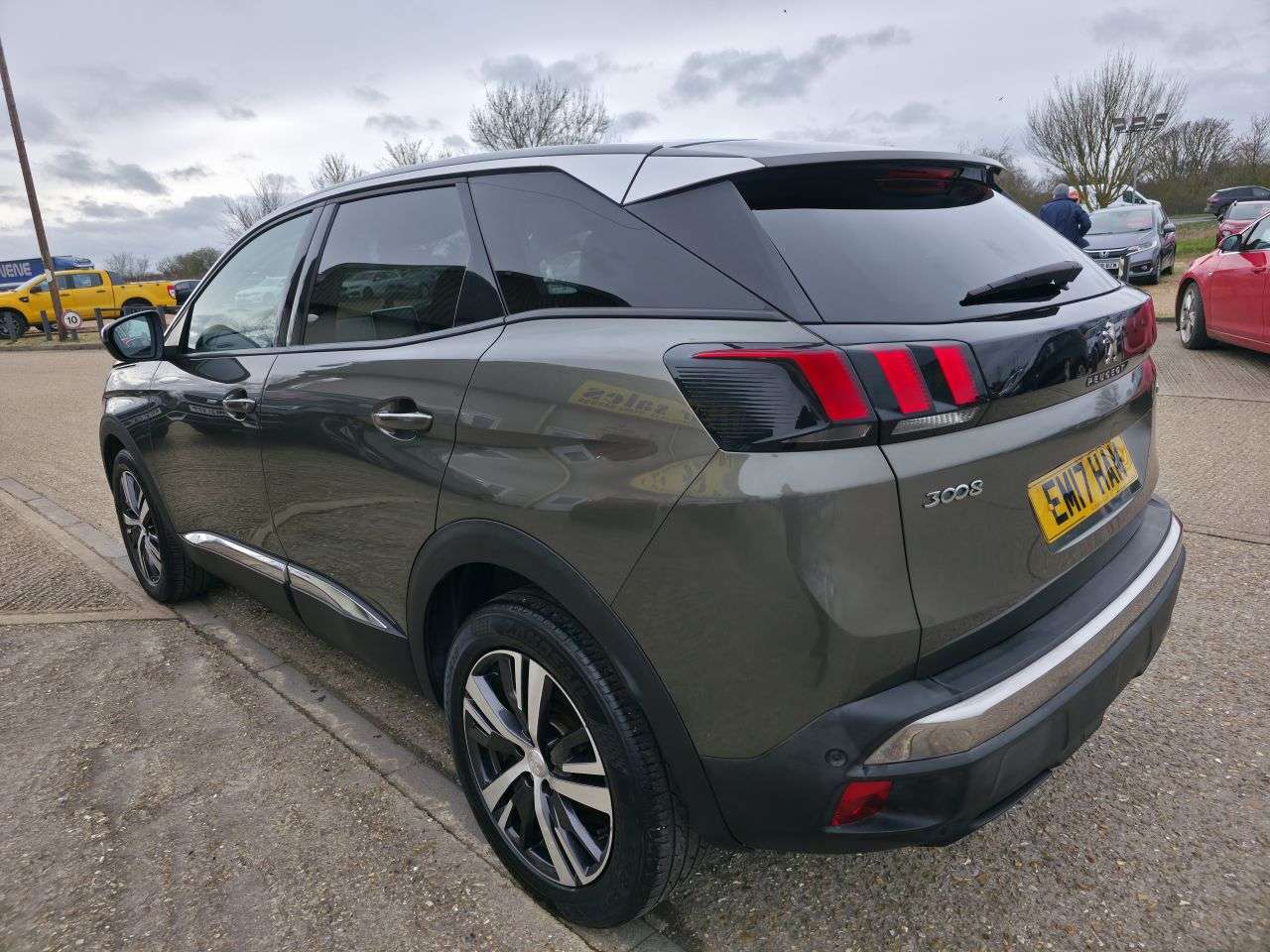 2017 PEUGEOT 3008 2017 PEUGEOT 3008