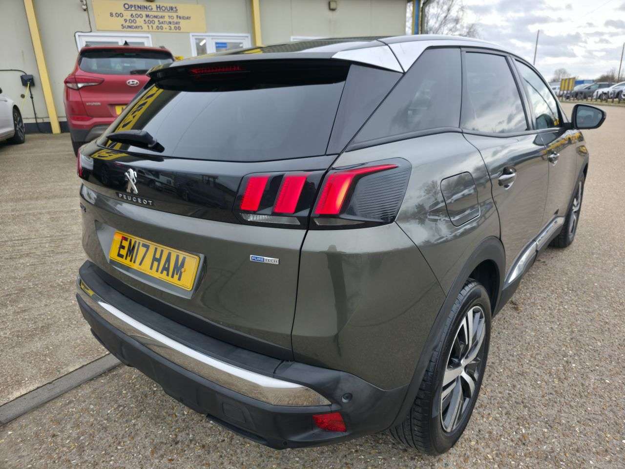 2017 PEUGEOT 3008 2017 PEUGEOT 3008