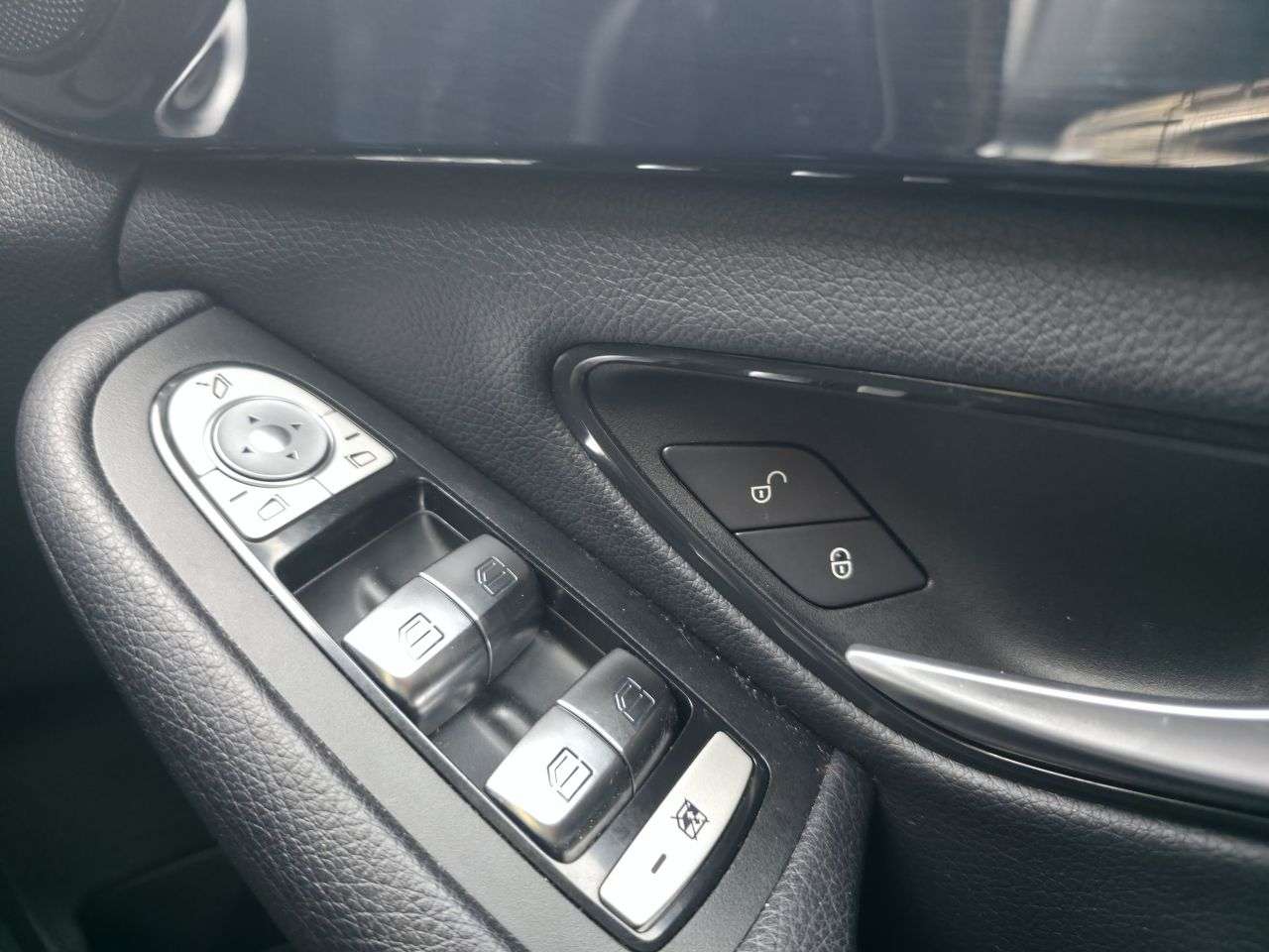 2019 MERCEDES-BENZ C-CLASS 2019 MERCEDES-BENZ C-CLASS