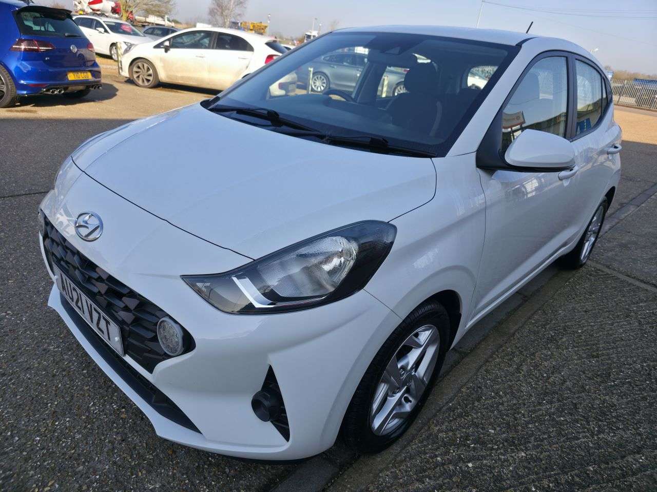 A 2021 HYUNDAI I10 1.2 SE Connect Hatchback 5dr Petrol Manual Euro 6 (s/s) (84 ps) A 2021 HYUNDAI I10 1.2 SE Connect Hatchback 5dr Petrol Manual Euro 6 (s/s) (84 ps)