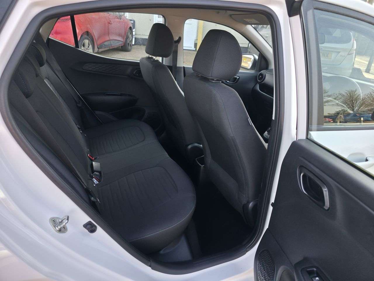 2021 HYUNDAI I10 2021 HYUNDAI I10