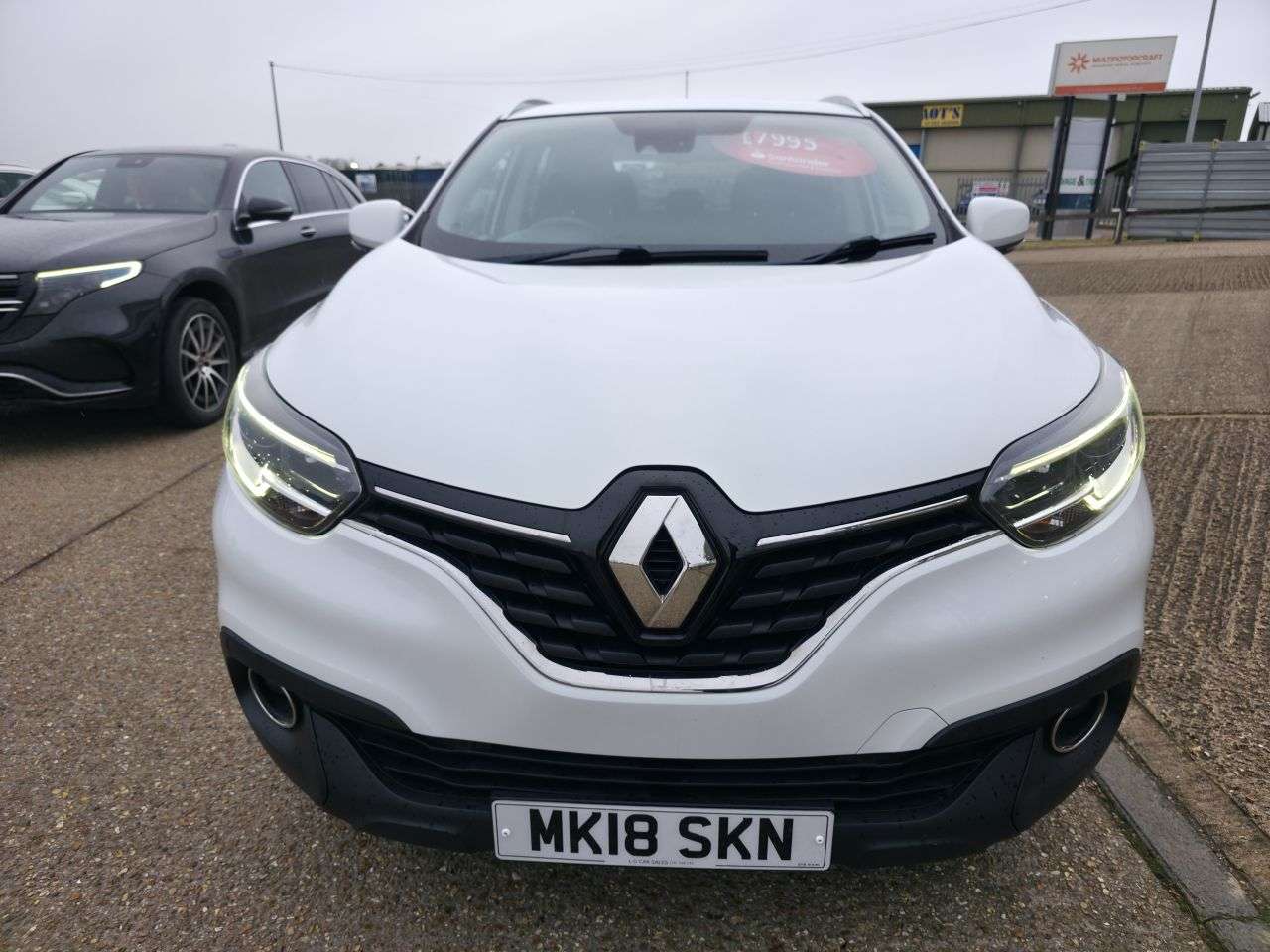A 2018 RENAULT KADJAR 1.2 TCe Dynamique Nav SUV 5dr Petrol Manual Euro 6 (s/s) (130 ps) A 2018 RENAULT KADJAR 1.2 TCe Dynamique Nav SUV 5dr Petrol Manual Euro 6 (s/s) (130 ps)