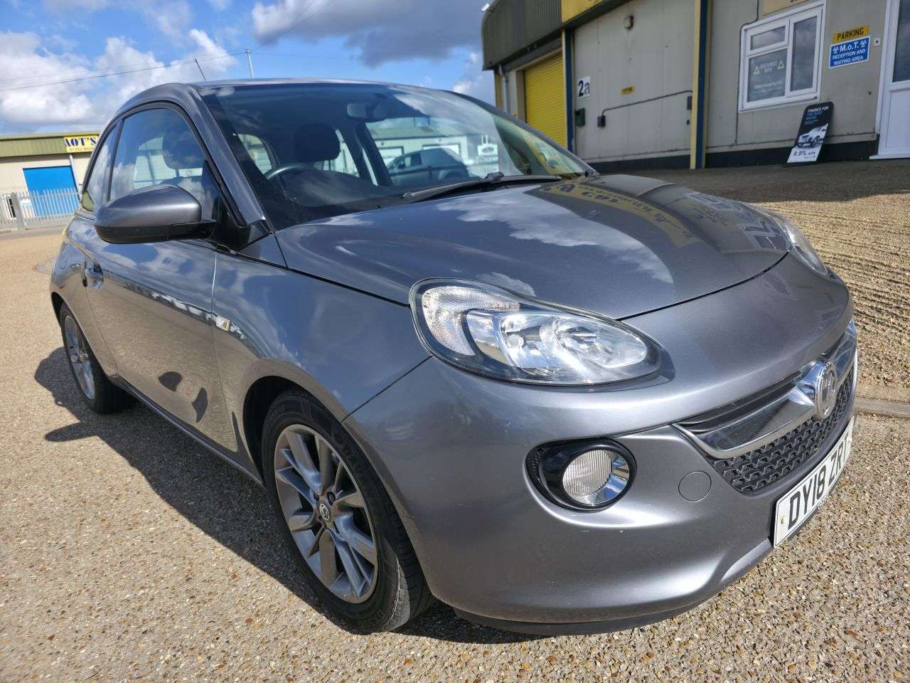 A 2018 VAUXHALL ADAM 1.4i JAM Hatchback 3dr Petrol Manual Euro 6 (87 ps) A 2018 VAUXHALL ADAM 1.4i JAM Hatchback 3dr Petrol Manual Euro 6 (87 ps)