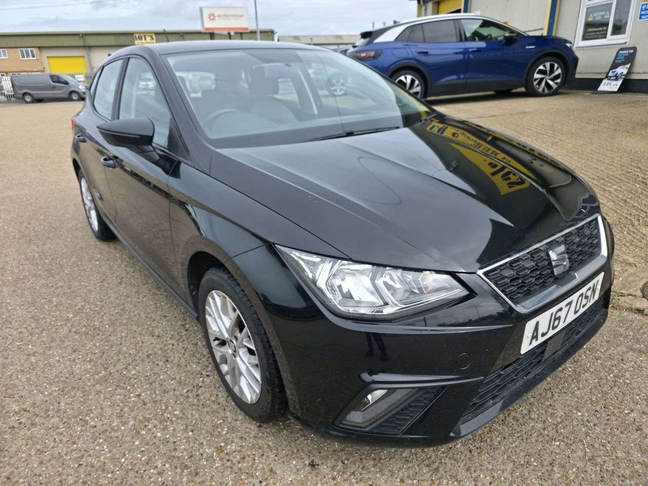 A 2017 SEAT IBIZA MPI SE TECHNOLOGY A 2017 SEAT IBIZA MPI SE TECHNOLOGY