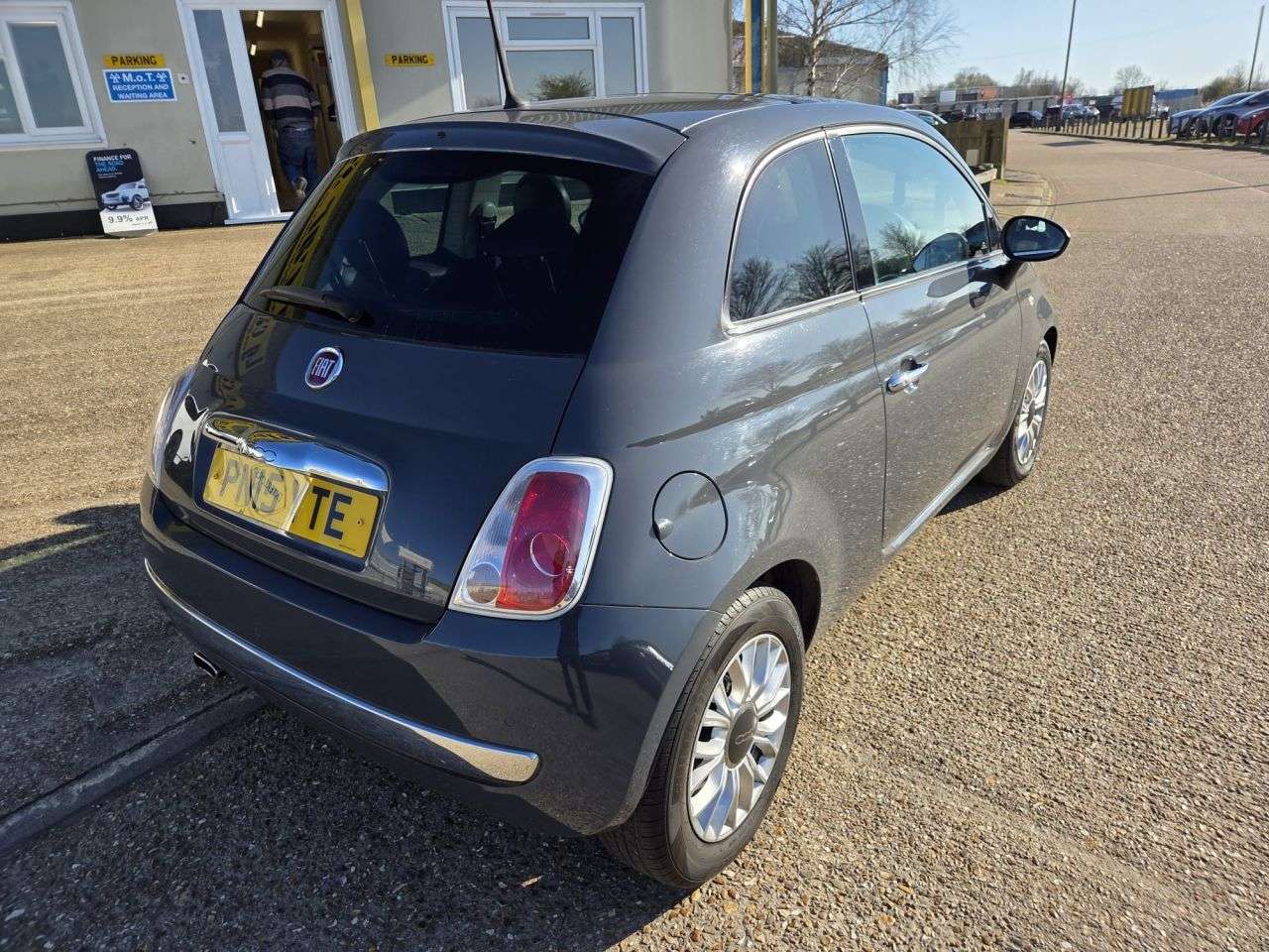 A 2015 FIAT 500 1.2 Lounge Hatchback 3dr Petrol Manual Euro 6 (s/s) (69 bhp) A 2015 FIAT 500 1.2 Lounge Hatchback 3dr Petrol Manual Euro 6 (s/s) (69 bhp)