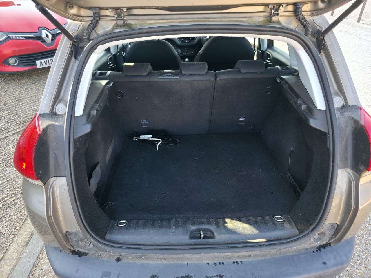 2016 PEUGEOT 2008 2016 PEUGEOT 2008