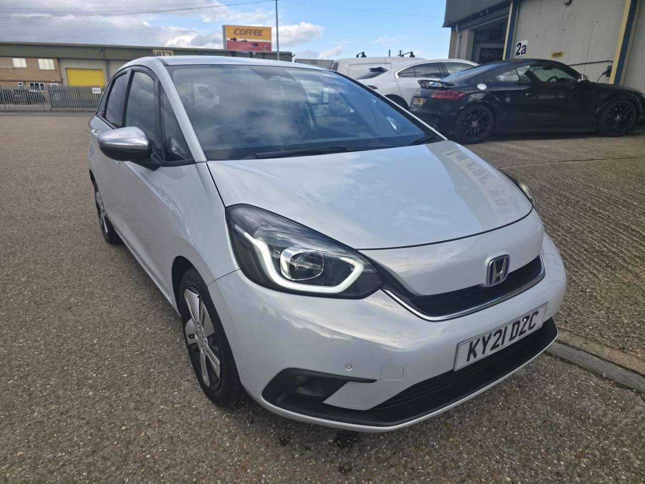 A 2021 HONDA JAZZ 1.5 h i-MMD EX Hatchback 5dr Petrol Hybrid eCVT Euro 6 (s/s) (107 ps) A 2021 HONDA JAZZ 1.5 h i-MMD EX Hatchback 5dr Petrol Hybrid eCVT Euro 6 (s/s) (107 ps)