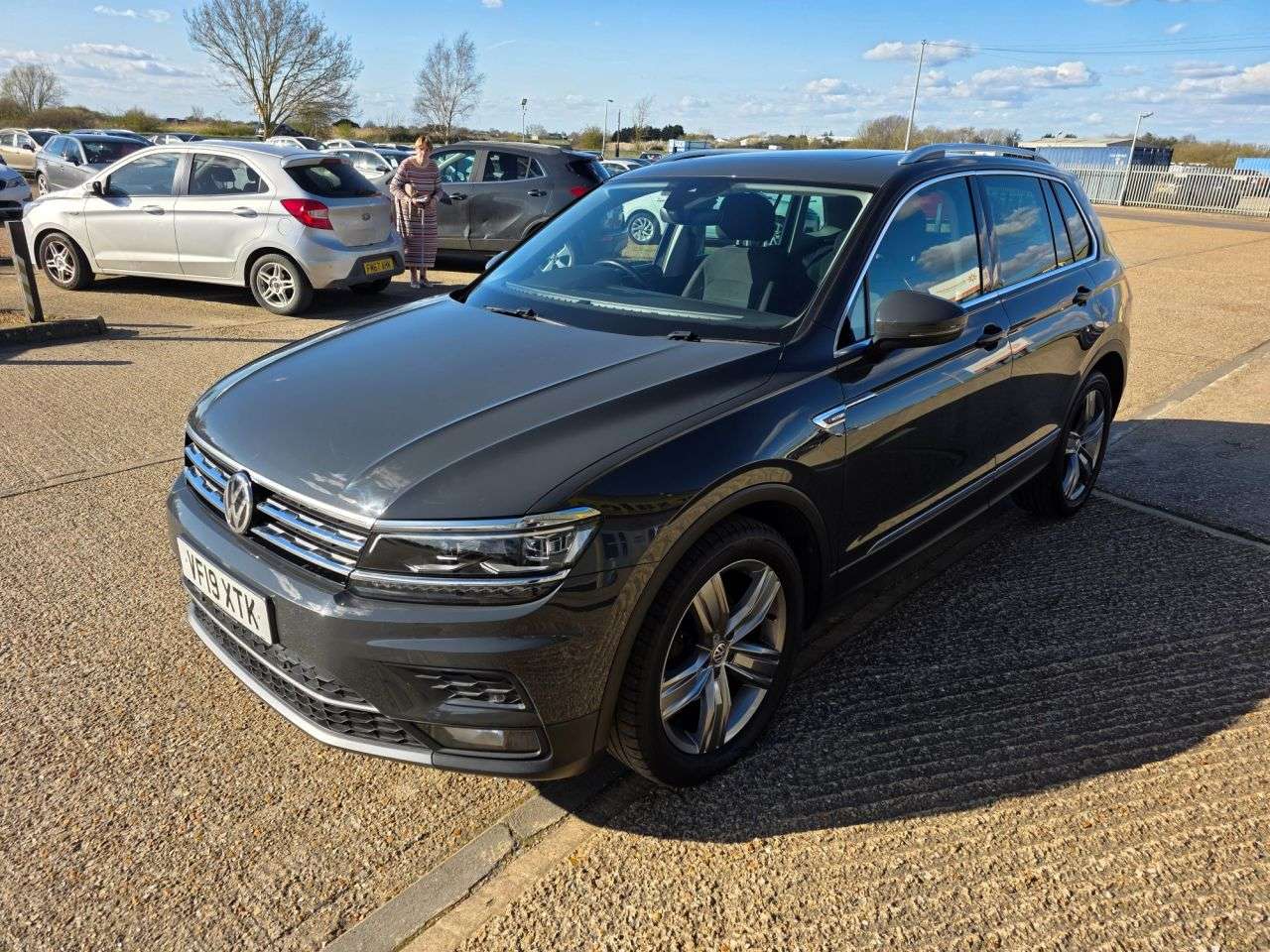 2019 VOLKSWAGEN TIGUAN 2019 VOLKSWAGEN TIGUAN