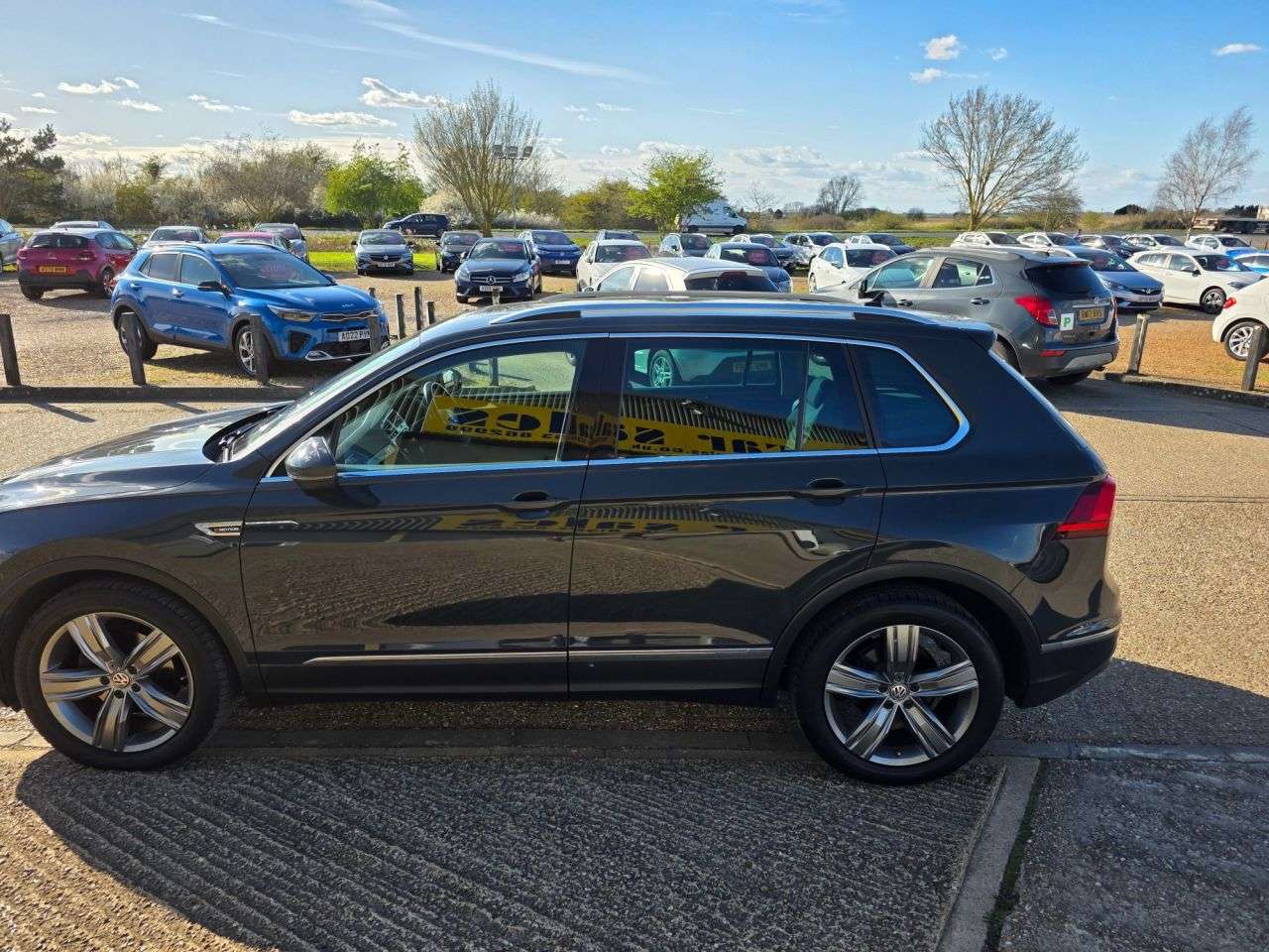 2019 VOLKSWAGEN TIGUAN 2019 VOLKSWAGEN TIGUAN