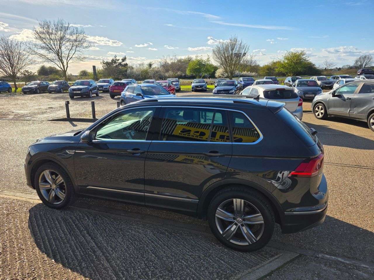 2019 VOLKSWAGEN TIGUAN 2019 VOLKSWAGEN TIGUAN