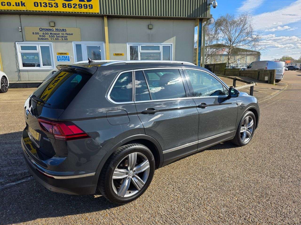 2019 VOLKSWAGEN TIGUAN 2019 VOLKSWAGEN TIGUAN