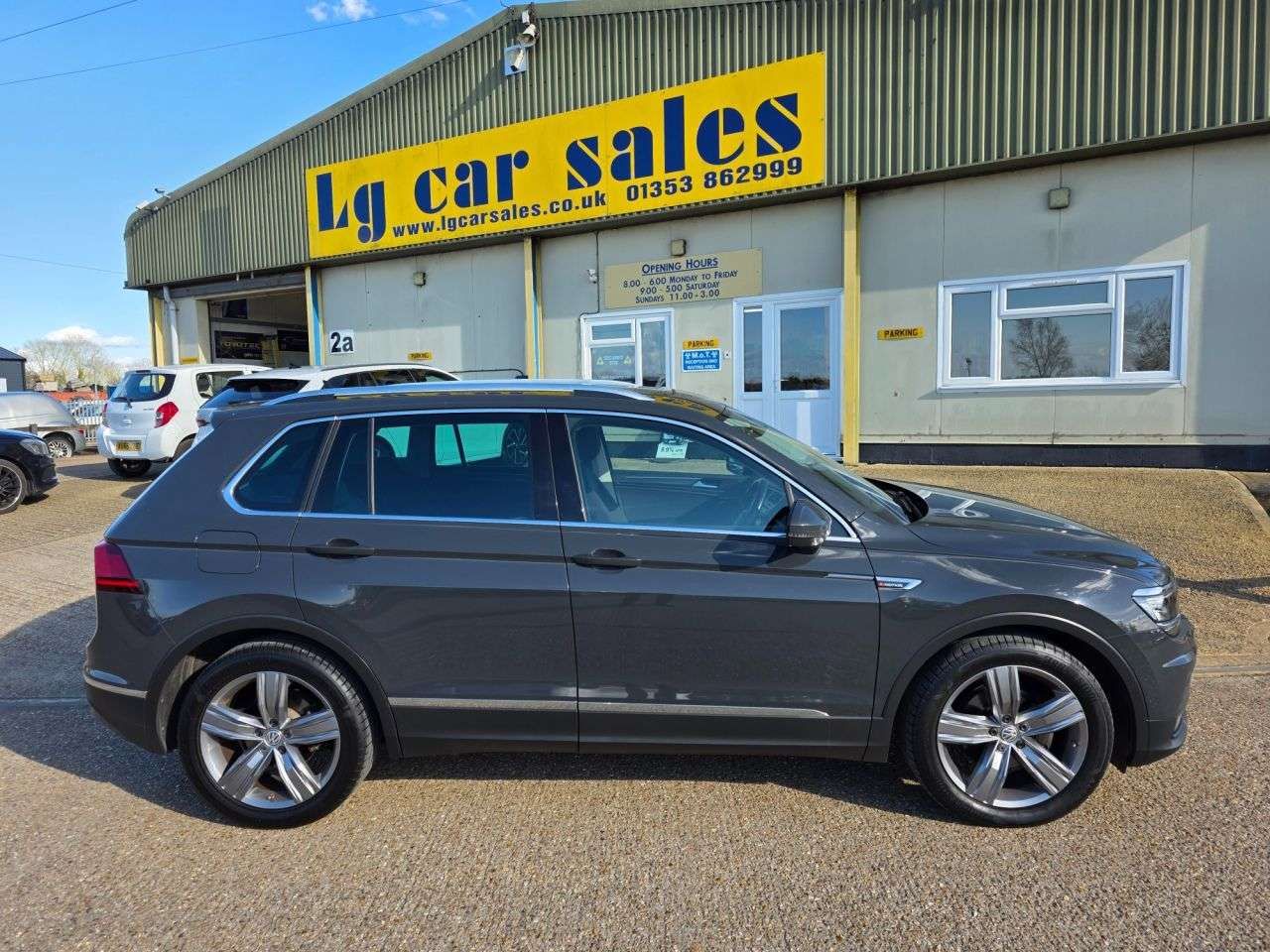 2019 VOLKSWAGEN TIGUAN 2019 VOLKSWAGEN TIGUAN