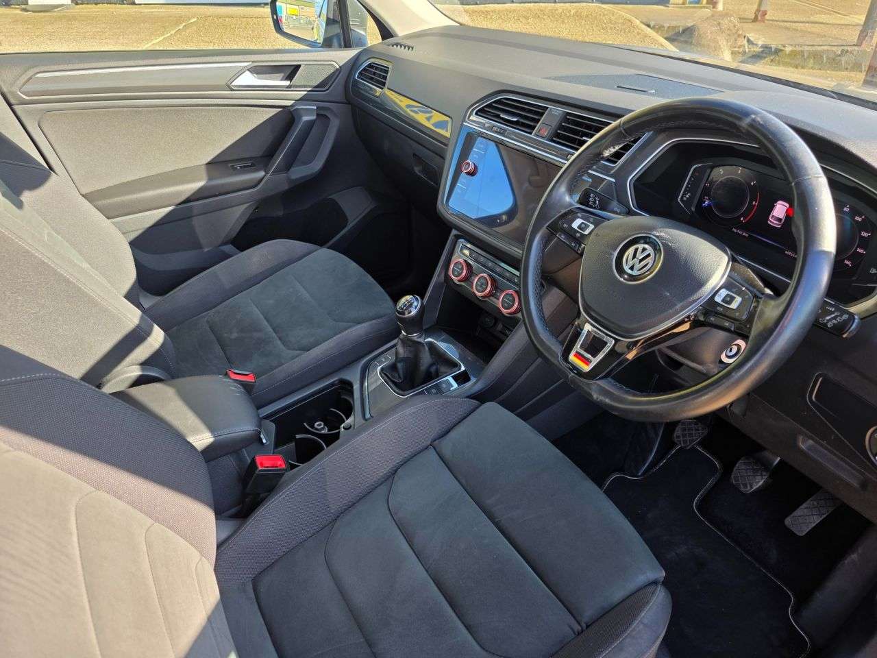 2019 VOLKSWAGEN TIGUAN 2019 VOLKSWAGEN TIGUAN
