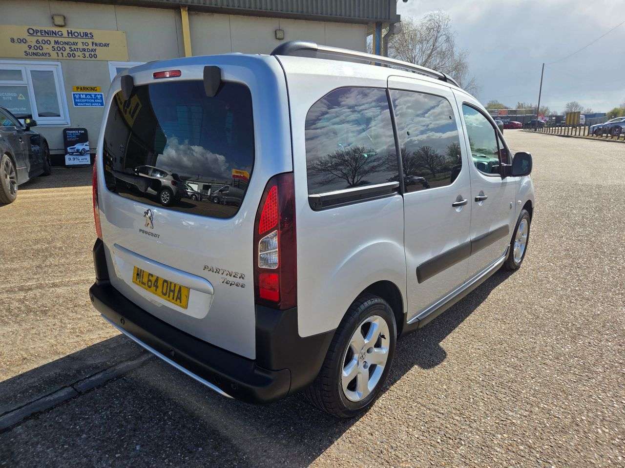 2014 PEUGEOT PARTNER TEPEE 2014 PEUGEOT PARTNER TEPEE