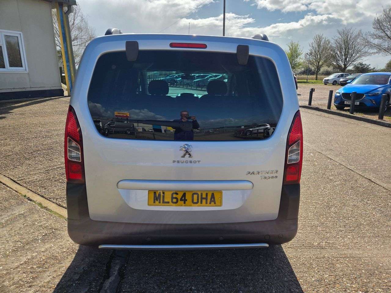 2014 PEUGEOT PARTNER TEPEE 2014 PEUGEOT PARTNER TEPEE