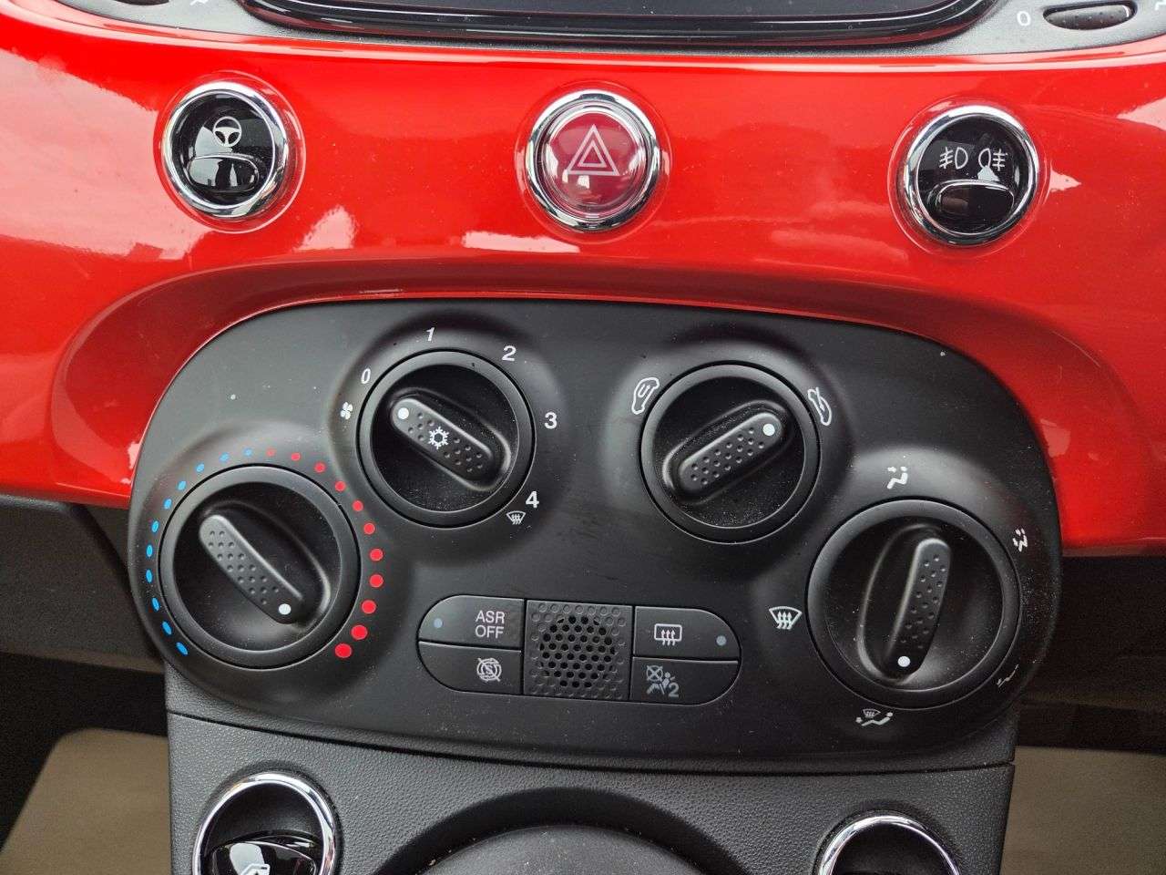 2023 FIAT 500 2023 FIAT 500