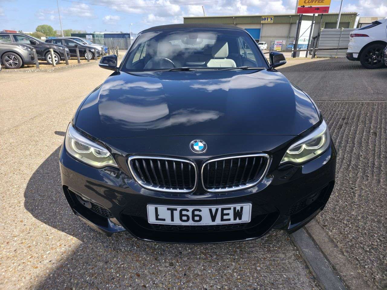 A 2016 BMW 2 SERIES 1.5 218i M Sport Convertible 2dr Petrol Manual Euro 6 (s/s) (136 ps) A 2016 BMW 2 SERIES 1.5 218i M Sport Convertible 2dr Petrol Manual Euro 6 (s/s) (136 ps)