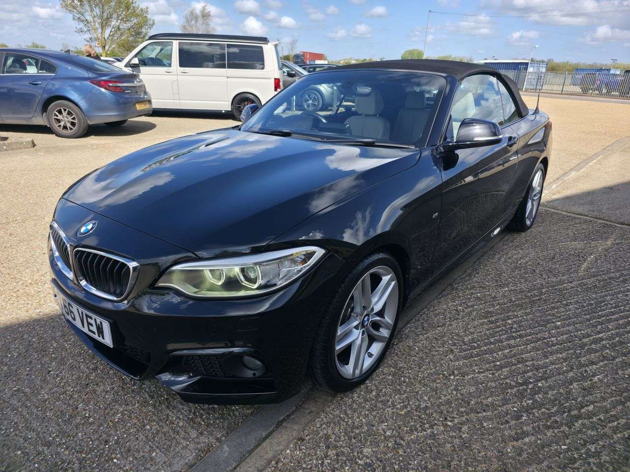 A 2016 BMW 2 SERIES 1.5 218i M Sport Convertible 2dr Petrol Manual Euro 6 (s/s) (136 ps) A 2016 BMW 2 SERIES 1.5 218i M Sport Convertible 2dr Petrol Manual Euro 6 (s/s) (136 ps)