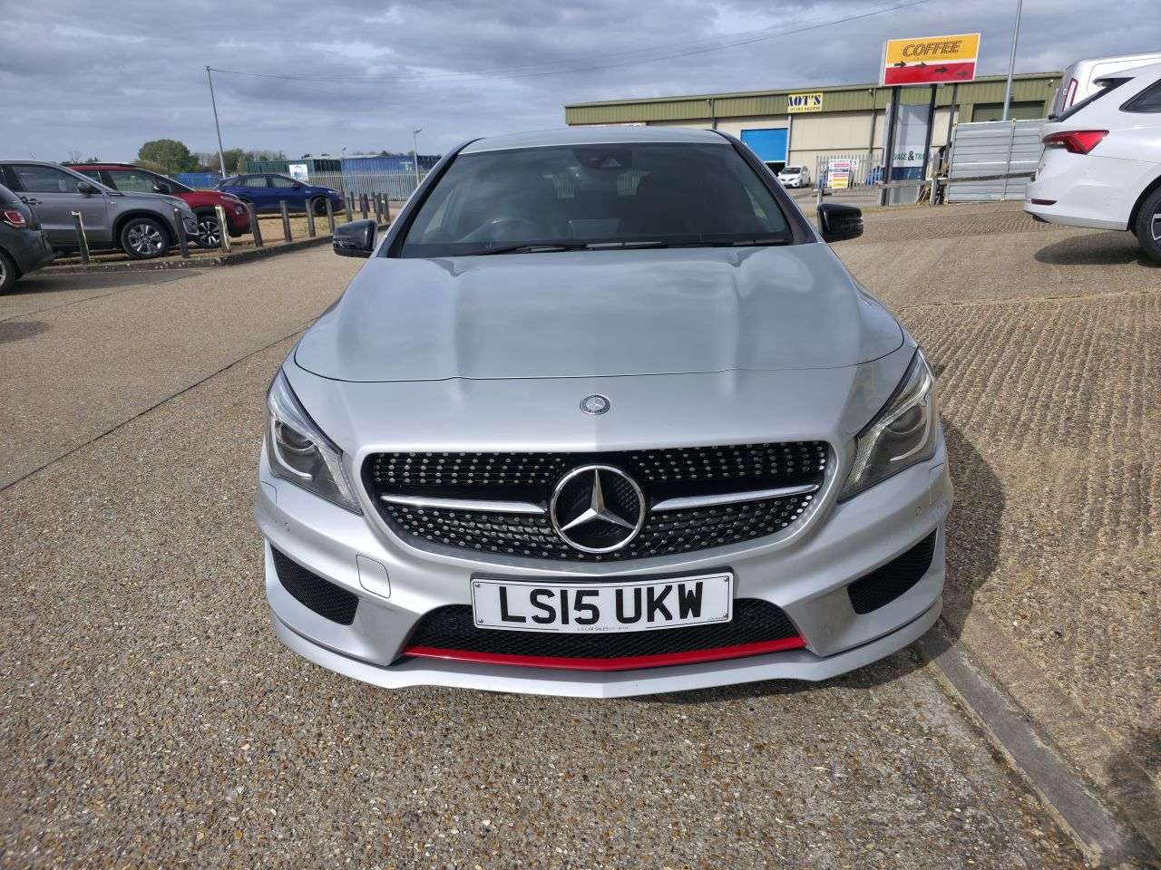 A 2015 MERCEDES-BENZ CLA 2.0 CLA250 Engineered by AMG Shooting Brake 5dr Petrol 7G-DCT 4MATIC Euro 6 A 2015 MERCEDES-BENZ CLA 2.0 CLA250 Engineered by AMG Shooting Brake 5dr Petrol 7G-DCT 4MATIC Euro 6