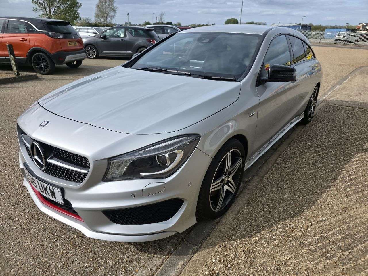 A 2015 MERCEDES-BENZ CLA 2.0 CLA250 Engineered by AMG Shooting Brake 5dr Petrol 7G-DCT 4MATIC Euro 6 A 2015 MERCEDES-BENZ CLA 2.0 CLA250 Engineered by AMG Shooting Brake 5dr Petrol 7G-DCT 4MATIC Euro 6