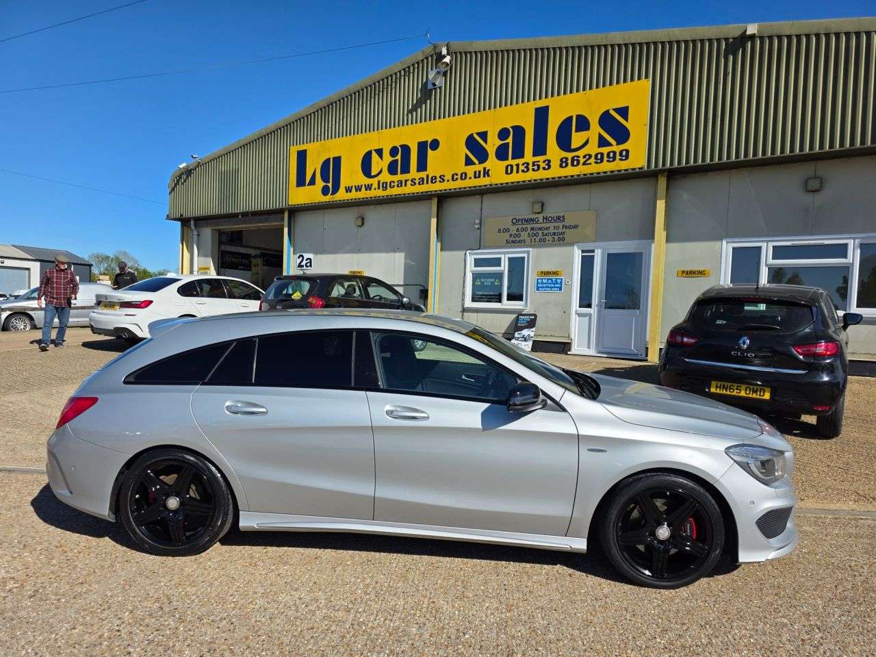 A 2015 MERCEDES-BENZ CLA 2.0 CLA250 Engineered by AMG Shooting Brake 5dr Petrol 7G-DCT 4MATIC Euro 6 A 2015 MERCEDES-BENZ CLA 2.0 CLA250 Engineered by AMG Shooting Brake 5dr Petrol 7G-DCT 4MATIC Euro 6