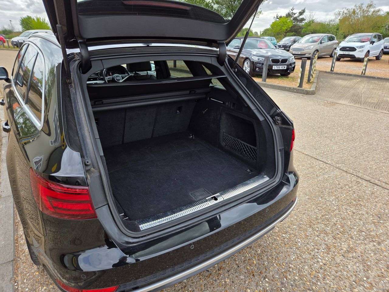 2019 AUDI A4 AVANT 2019 AUDI A4 AVANT