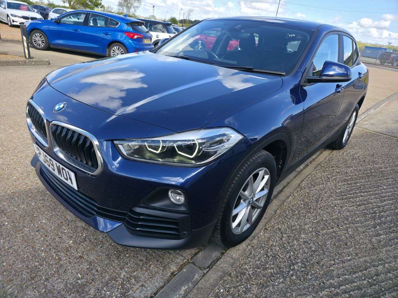 A 2019 BMW X2 1.5 18i SE SUV 5dr Petrol Manual sDrive Euro 6 (s/s) (140 ps) A 2019 BMW X2 1.5 18i SE SUV 5dr Petrol Manual sDrive Euro 6 (s/s) (140 ps)