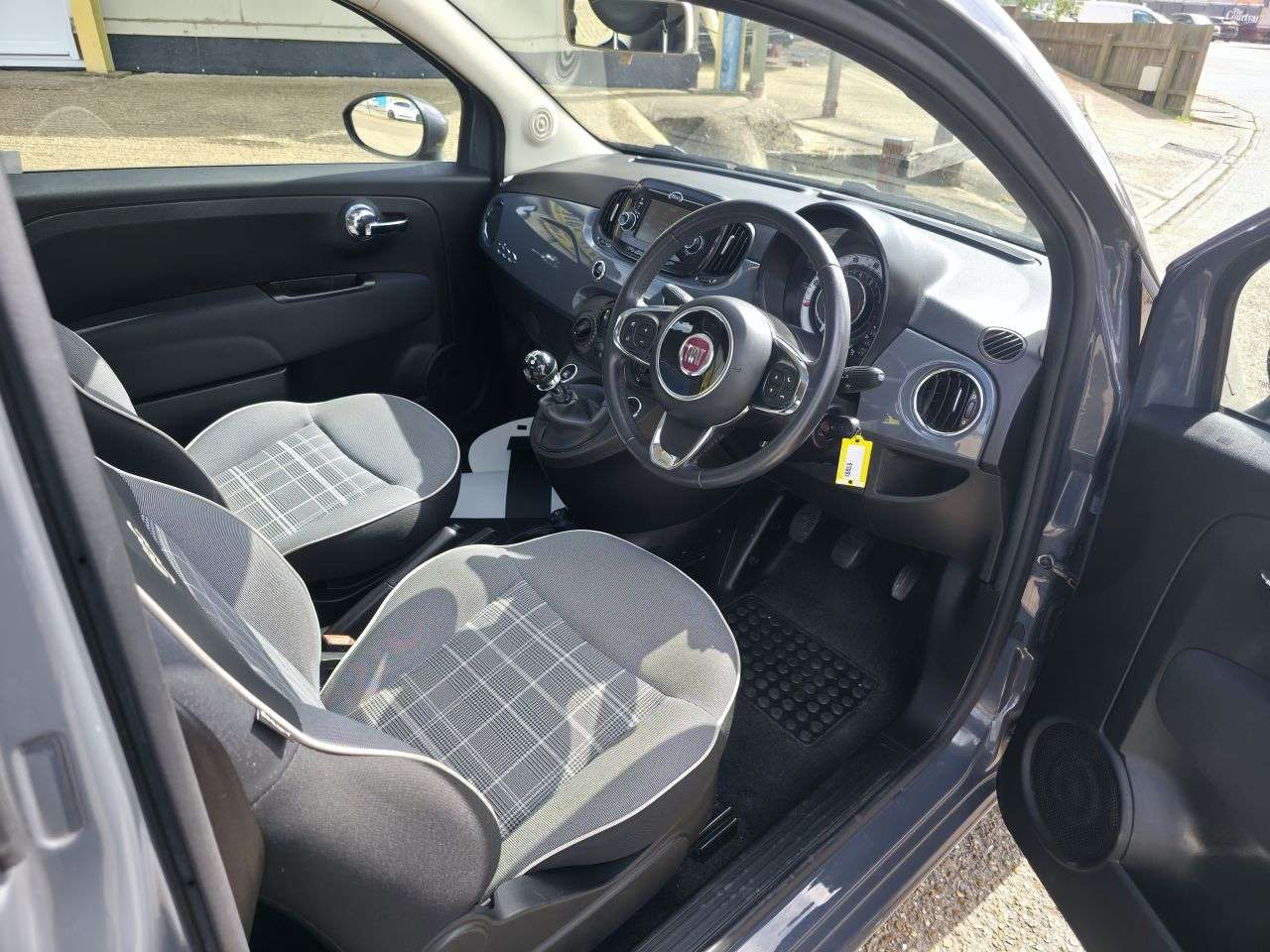 2018 FIAT 500 2018 FIAT 500