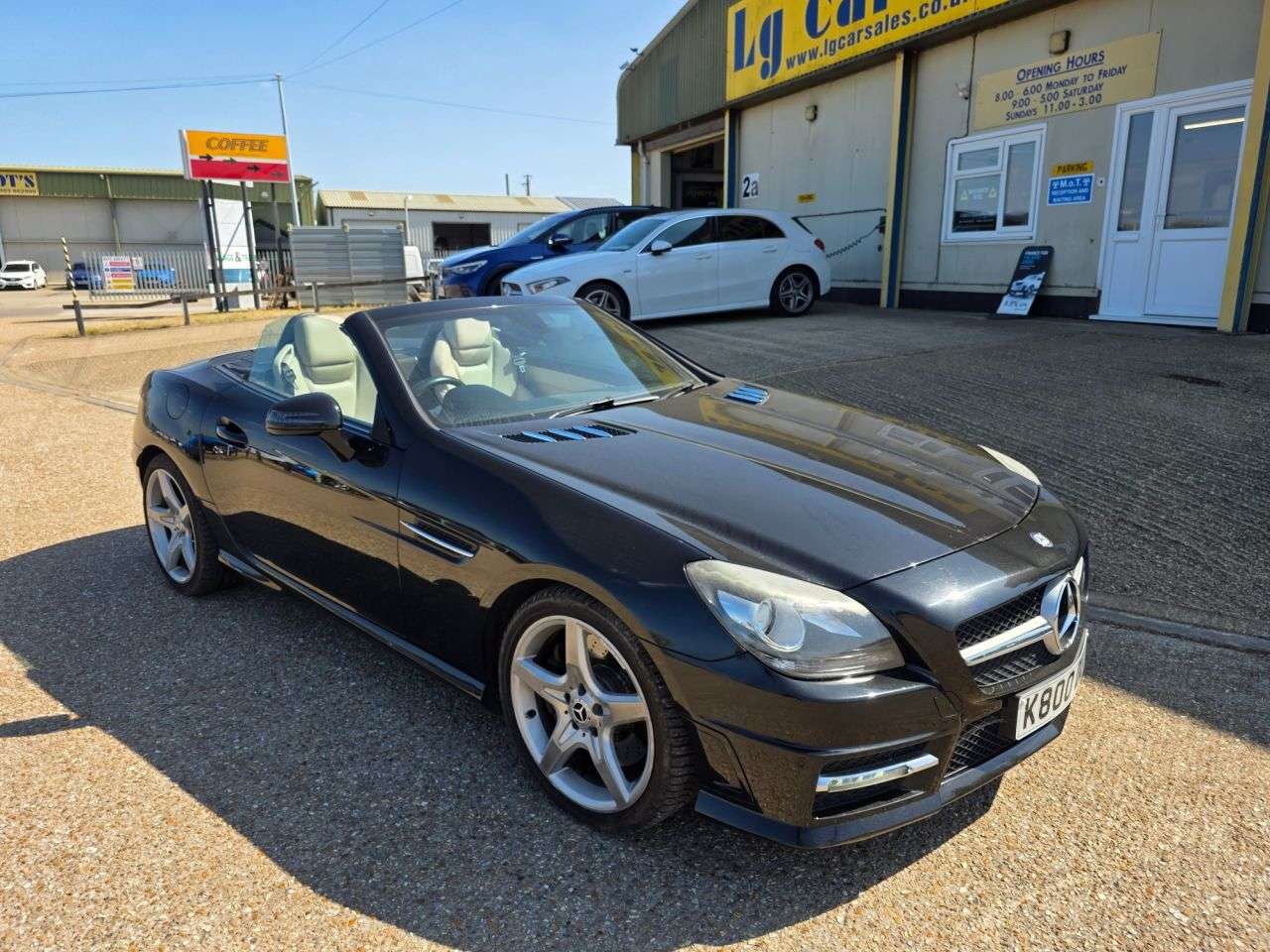 A 2012 MERCEDES-BENZ SLK 2.1 SLK250 CDI BlueEfficiency AMG Sport Convertible 2dr Diesel G-Tronic+ Eu A 2012 MERCEDES-BENZ SLK 2.1 SLK250 CDI BlueEfficiency AMG Sport Convertible 2dr Diesel G-Tronic+ Eu