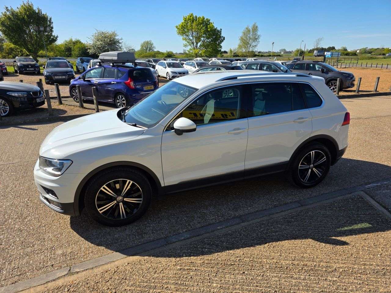 2018 VOLKSWAGEN TIGUAN 2018 VOLKSWAGEN TIGUAN