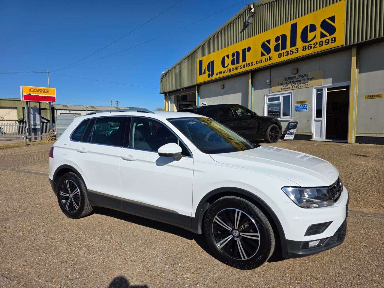 2018 VOLKSWAGEN TIGUAN 2018 VOLKSWAGEN TIGUAN