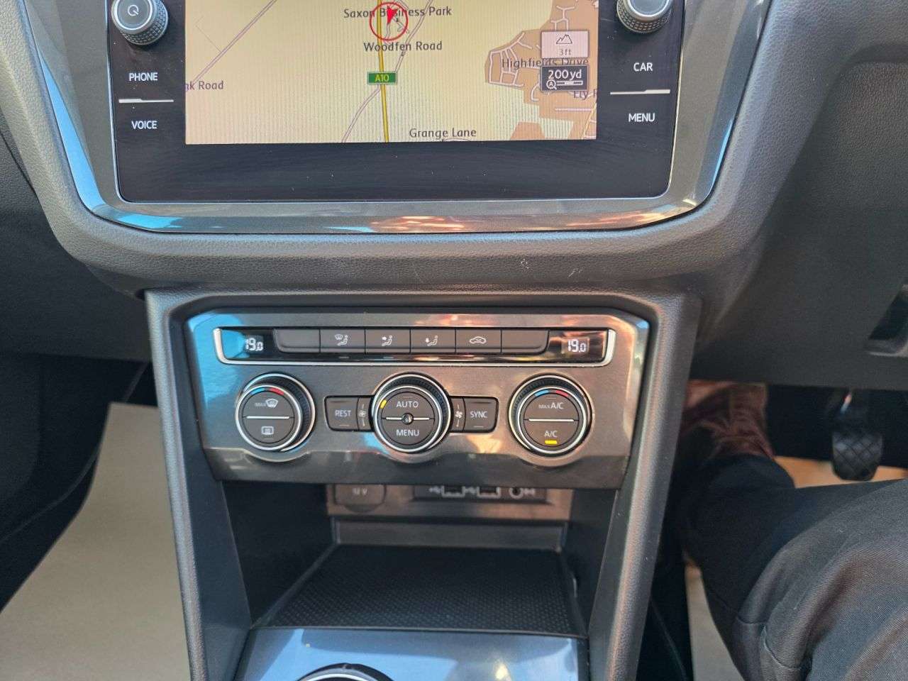 2018 VOLKSWAGEN TIGUAN 2018 VOLKSWAGEN TIGUAN