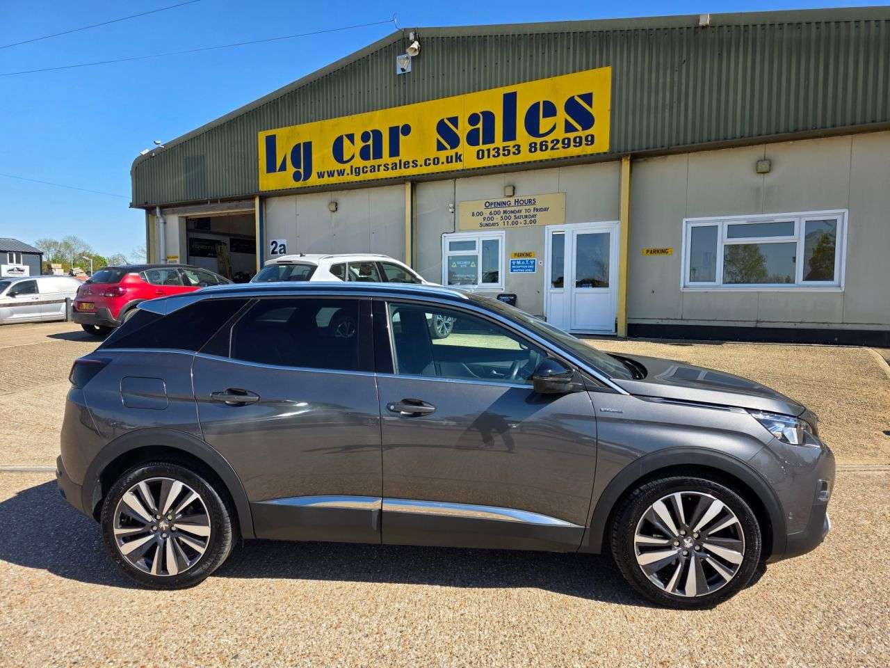 A 2018 PEUGEOT 3008 1.5 BlueHDi GT Line Premium SUV 5dr Diesel Manual Euro 6 (s/s) (130 ps) A 2018 PEUGEOT 3008 1.5 BlueHDi GT Line Premium SUV 5dr Diesel Manual Euro 6 (s/s) (130 ps)