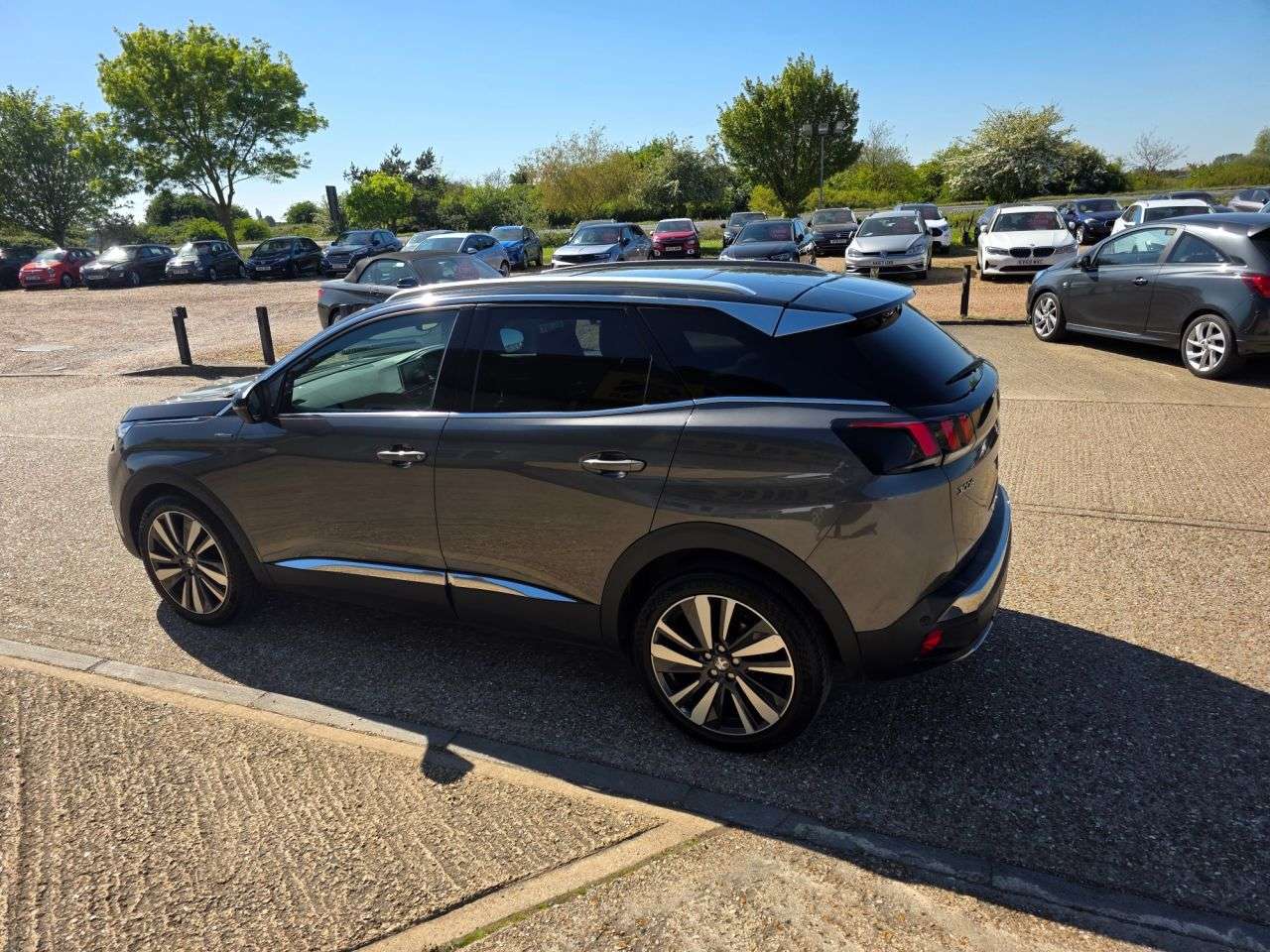 2018 PEUGEOT 3008 2018 PEUGEOT 3008