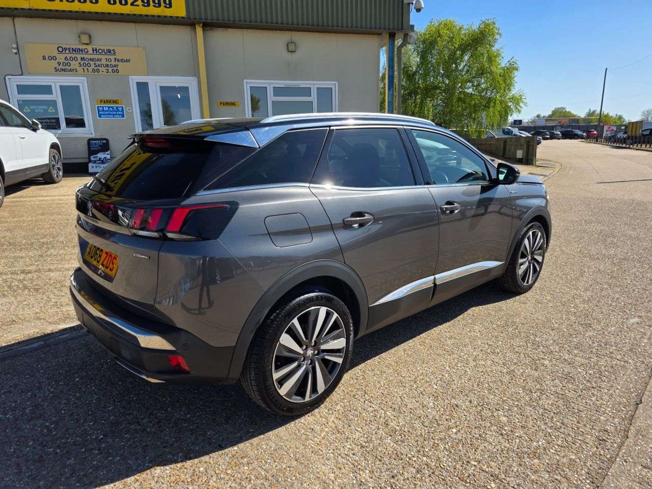 2018 PEUGEOT 3008 2018 PEUGEOT 3008