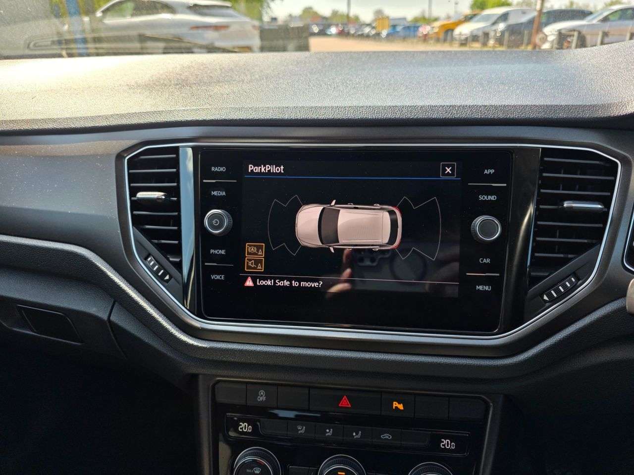 2018 VOLKSWAGEN T-ROC 2018 VOLKSWAGEN T-ROC