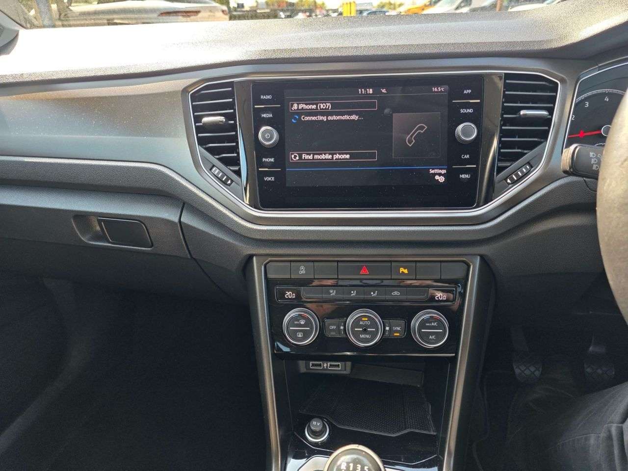 2018 VOLKSWAGEN T-ROC 2018 VOLKSWAGEN T-ROC
