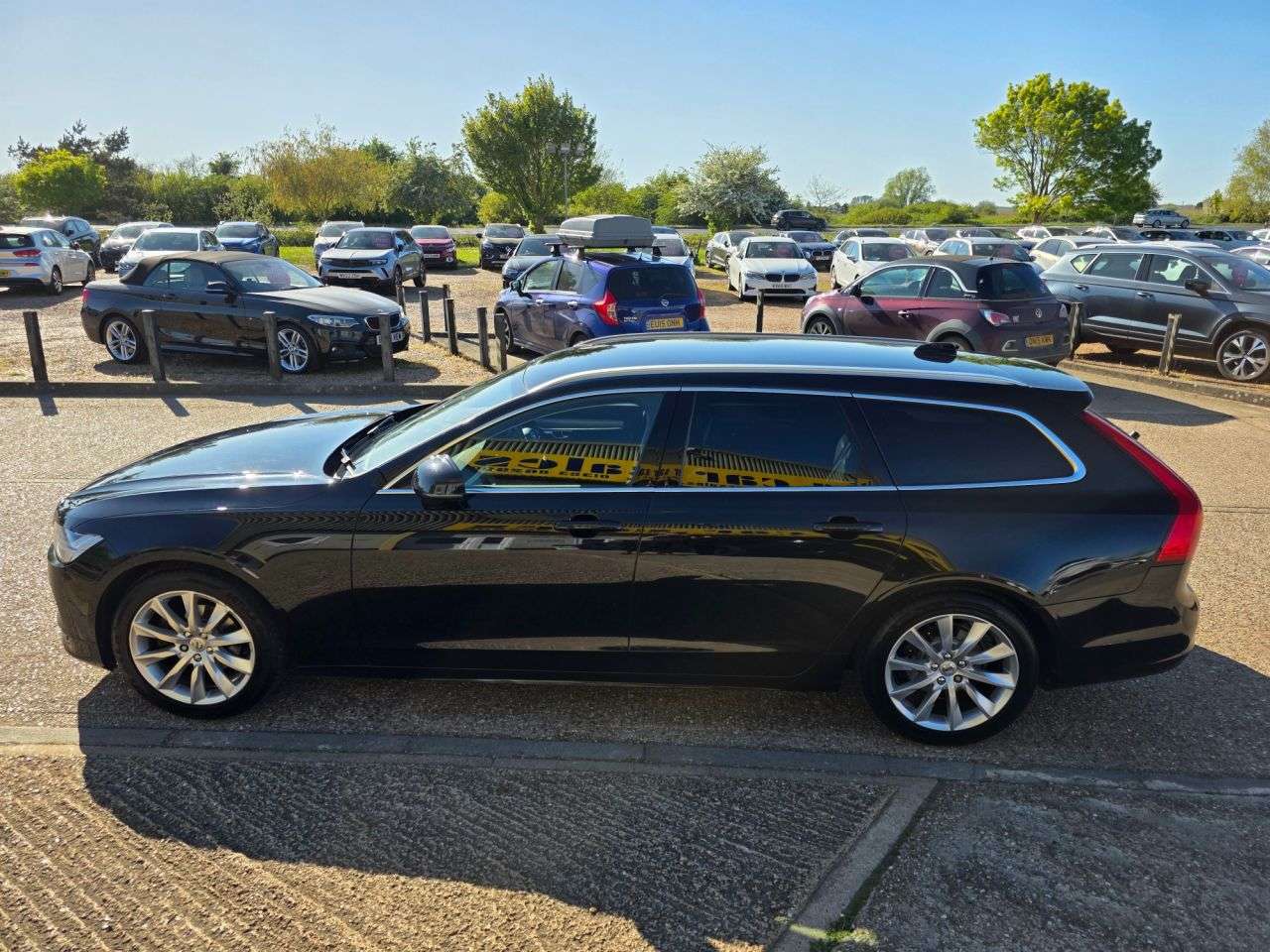 2019 VOLVO V90 2019 VOLVO V90