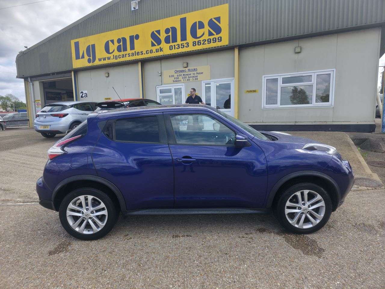 A 2014 NISSAN JUKE 1.5 dCi 8v Acenta Premium SUV 5dr Diesel Manual Euro 5 (s/s) (110 ps) A 2014 NISSAN JUKE 1.5 dCi 8v Acenta Premium SUV 5dr Diesel Manual Euro 5 (s/s) (110 ps)