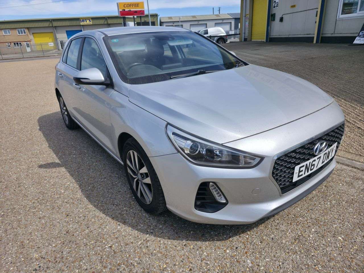 A 2018 HYUNDAI I30 1.0 T-GDi Blue Drive SE Nav Hatchback 5dr Petrol Manual Euro 6 (s/s) (120 p A 2018 HYUNDAI I30 1.0 T-GDi Blue Drive SE Nav Hatchback 5dr Petrol Manual Euro 6 (s/s) (120 p