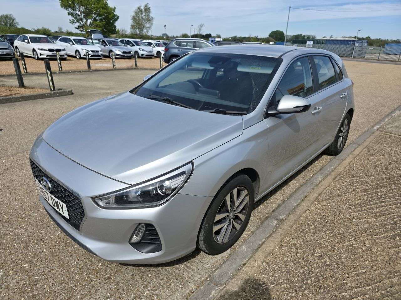 A 2018 HYUNDAI I30 1.0 T-GDi Blue Drive SE Nav Hatchback 5dr Petrol Manual Euro 6 (s/s) (120 p A 2018 HYUNDAI I30 1.0 T-GDi Blue Drive SE Nav Hatchback 5dr Petrol Manual Euro 6 (s/s) (120 p