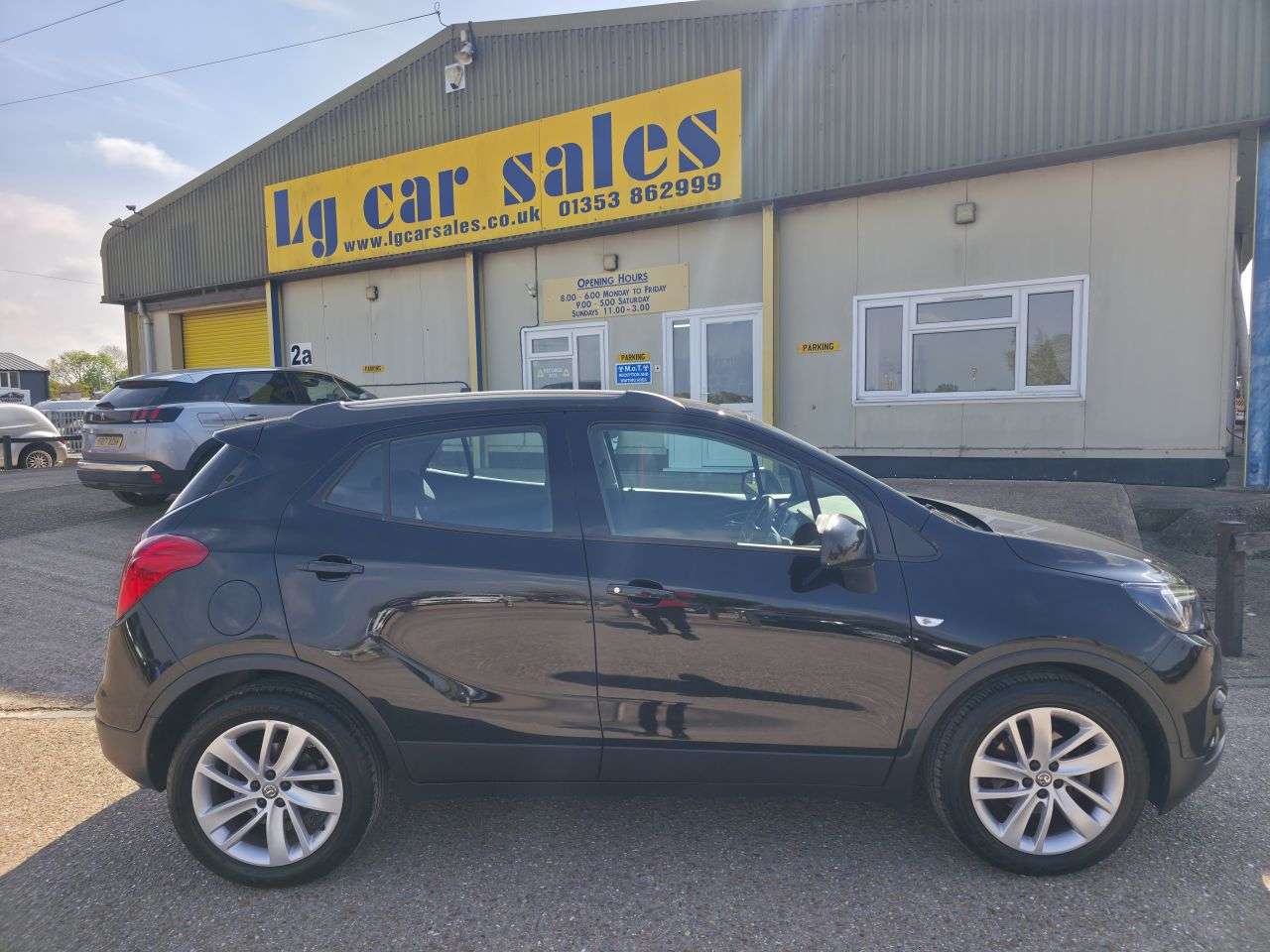A 2018 VAUXHALL MOKKA X DESIGN NAV ECOTEC S/S A 2018 VAUXHALL MOKKA X DESIGN NAV ECOTEC S/S