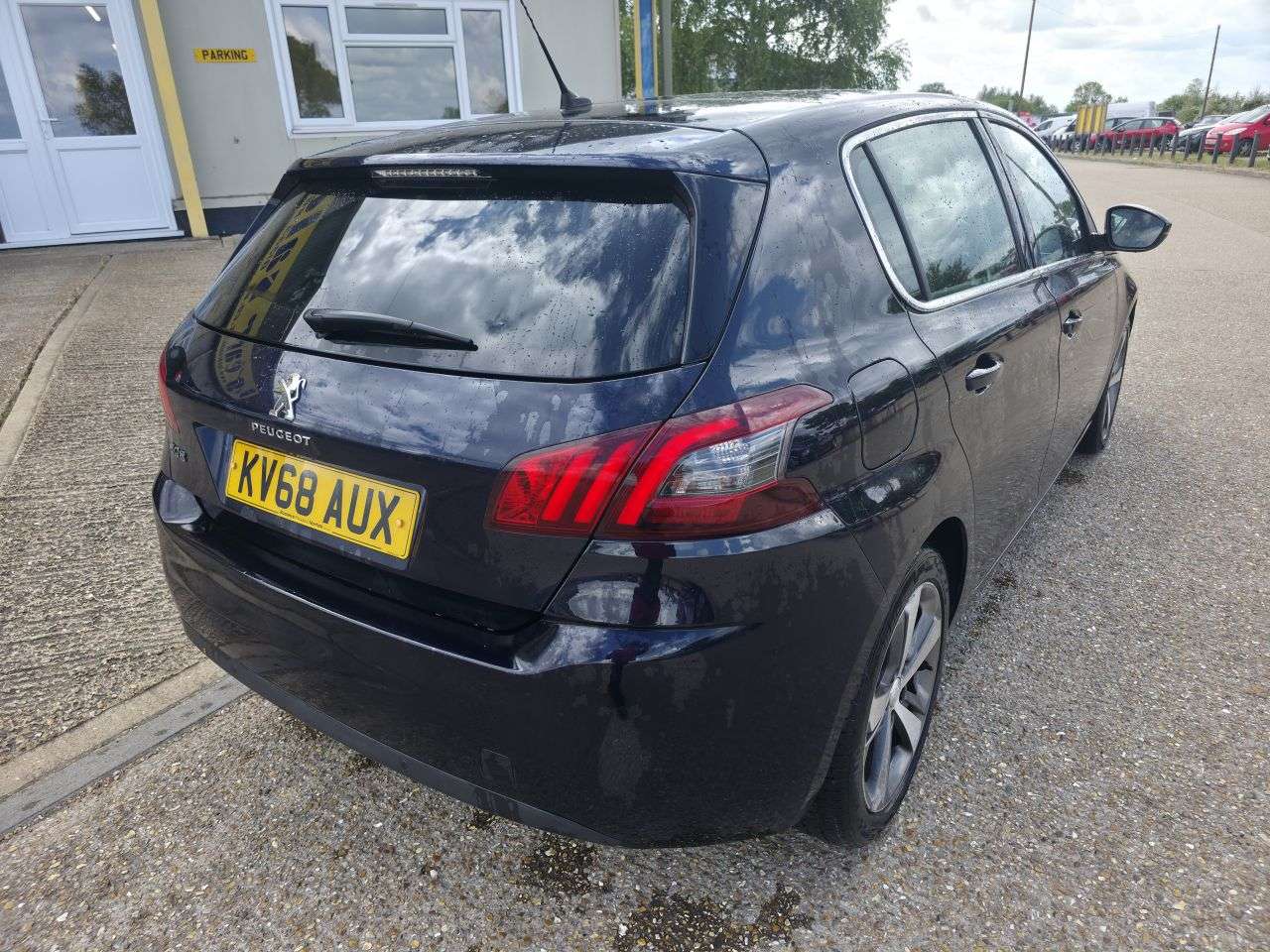 2018 PEUGEOT 308 2018 PEUGEOT 308
